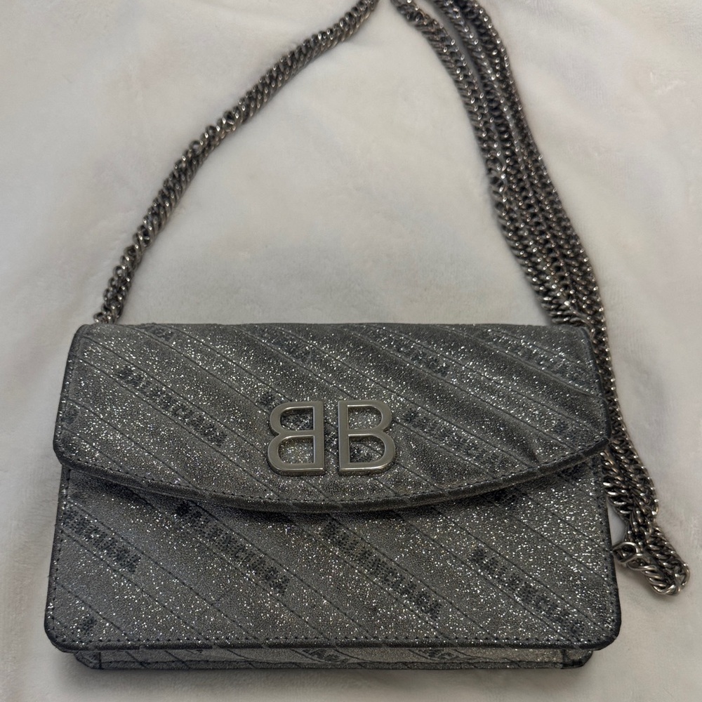 Elegant Silver Glitter Women's Bag